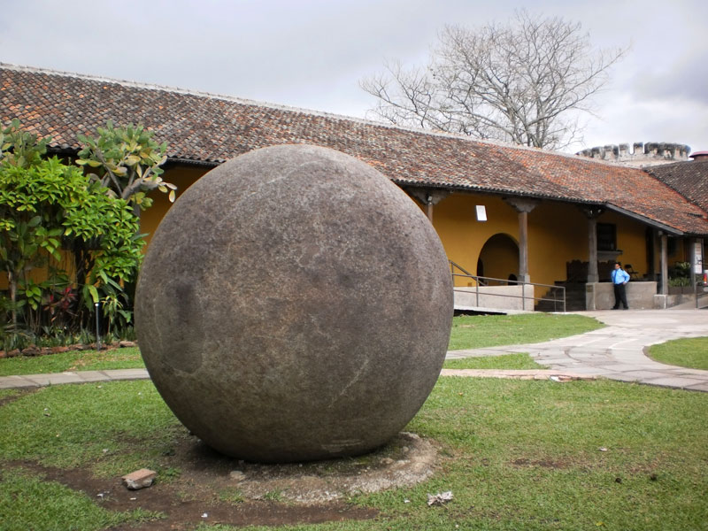 San-Jose-Museo-Nacional サンホゼ市内ツアー(国立博物館)