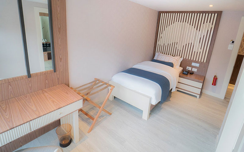 エリート号　ガラパゴスクルーズ