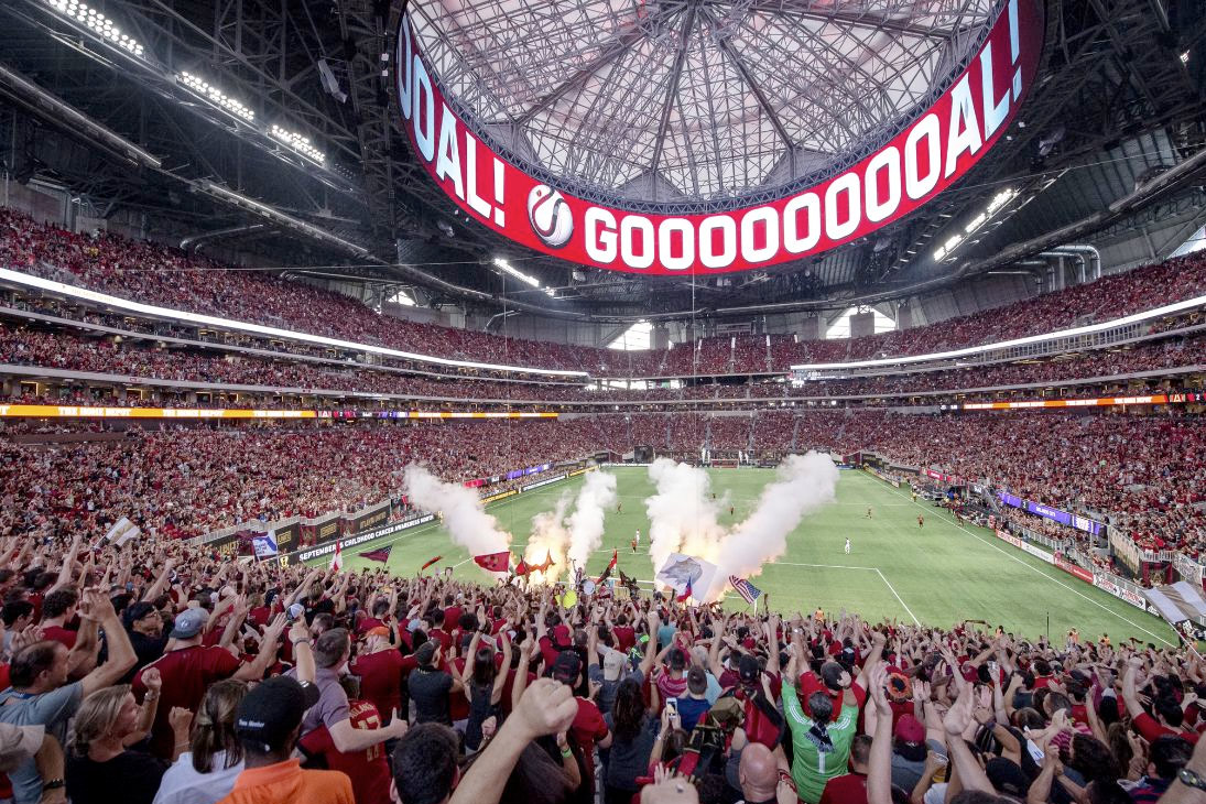 アメリカワールドカップ 2026 年のサッカー ワールド カップを主催する 16 都市を含む北